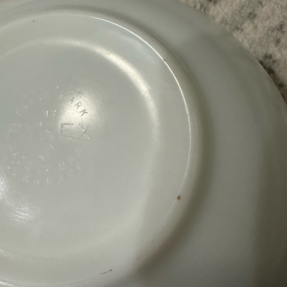 Pyrex 4 qt Autumn Floral/Square Flower Verde - Picture 12 of 13